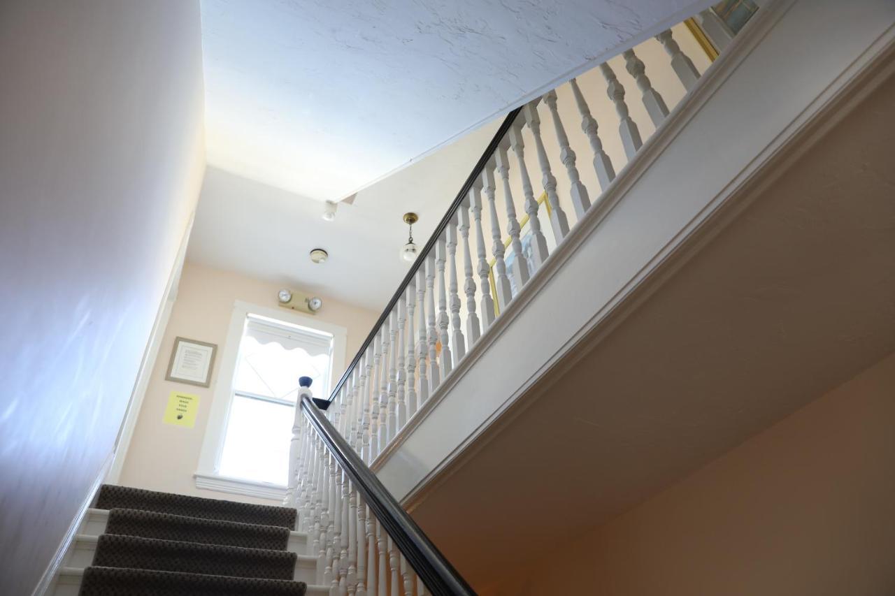 By The Sea Guests Bed & Breakfast And Suites Dennisport Dış mekan fotoğraf