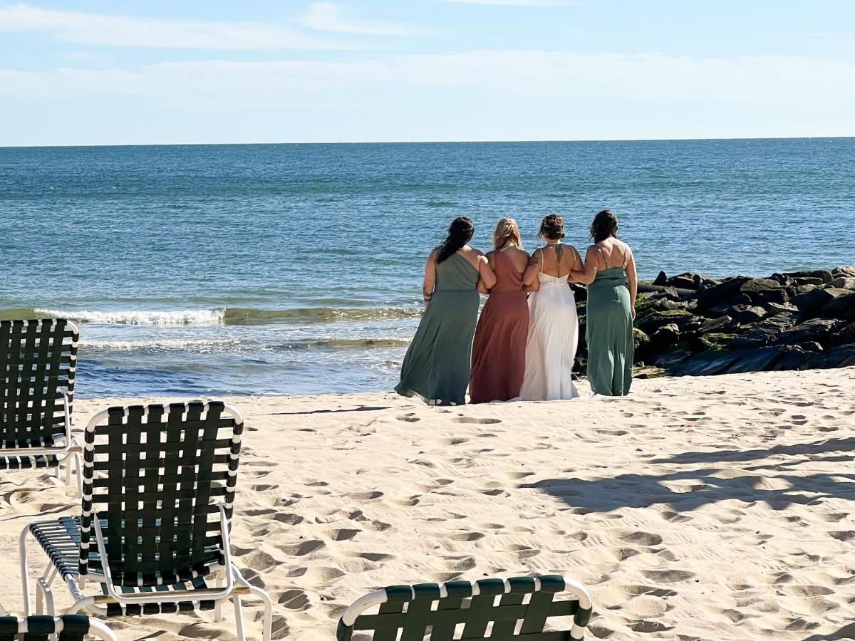 By The Sea Guests Bed & Breakfast And Suites Dennisport Dış mekan fotoğraf