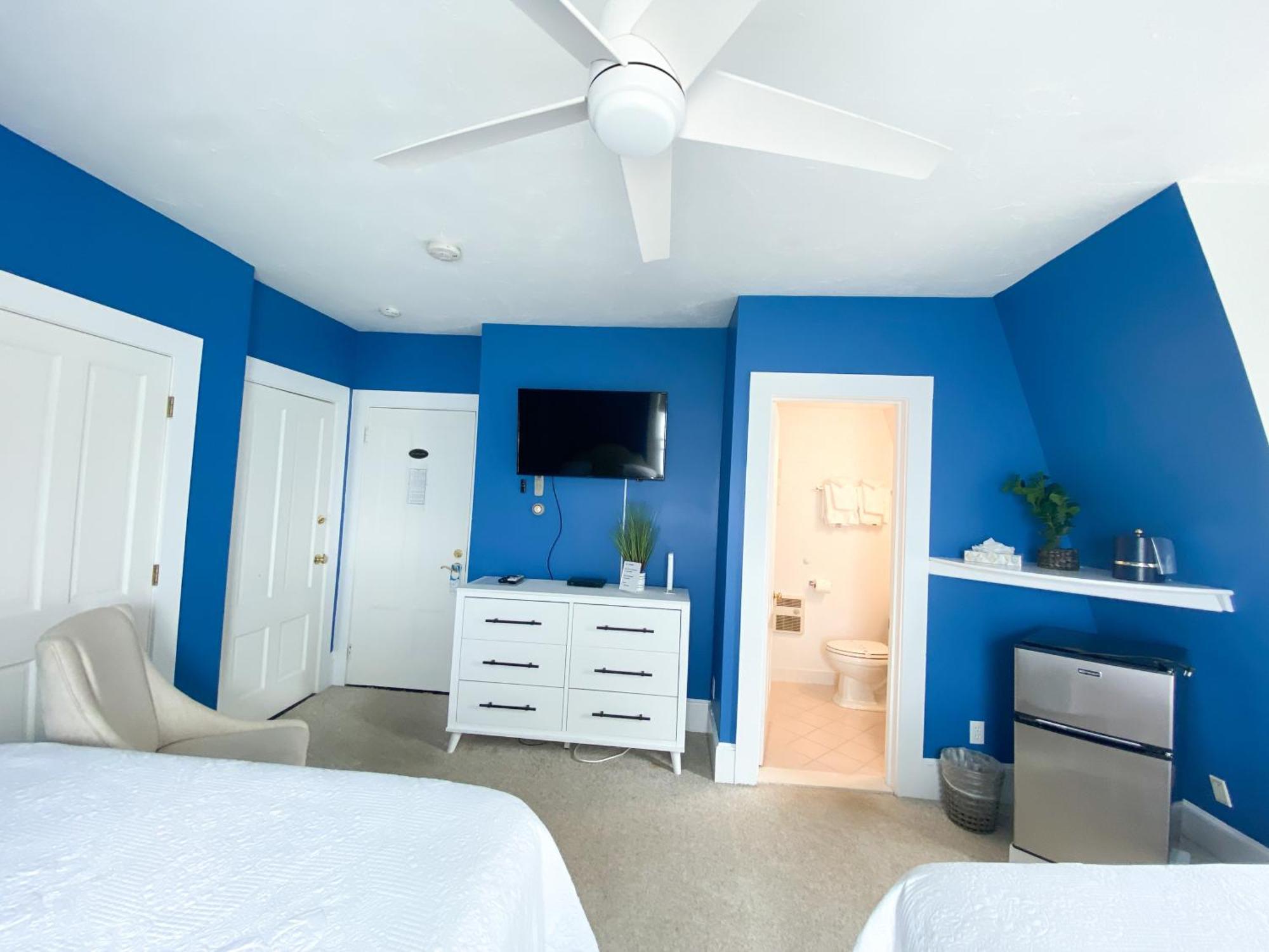 By The Sea Guests Bed & Breakfast And Suites Dennisport Oda fotoğraf