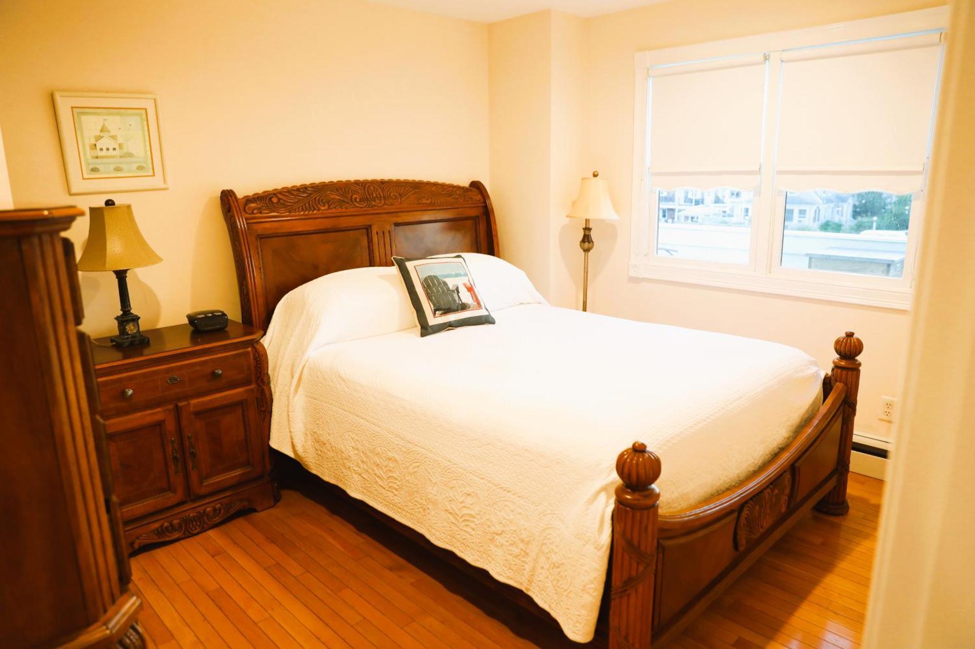 By The Sea Guests Bed & Breakfast And Suites Dennisport Oda fotoğraf